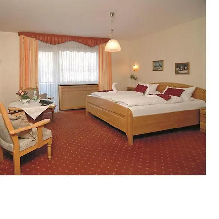 Hotel Ursula Garni
